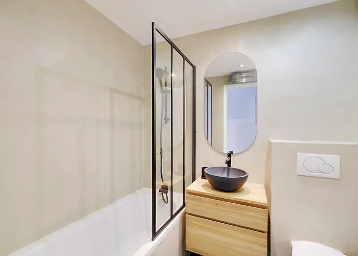 Cozy 2p - 16th Paris, Near Eiffel Tower